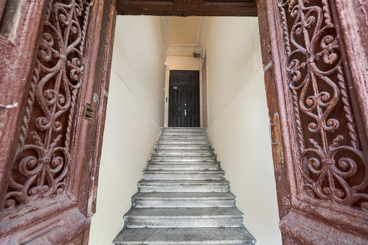 Nice Apartment In The City Center 敖德萨 外观 照片