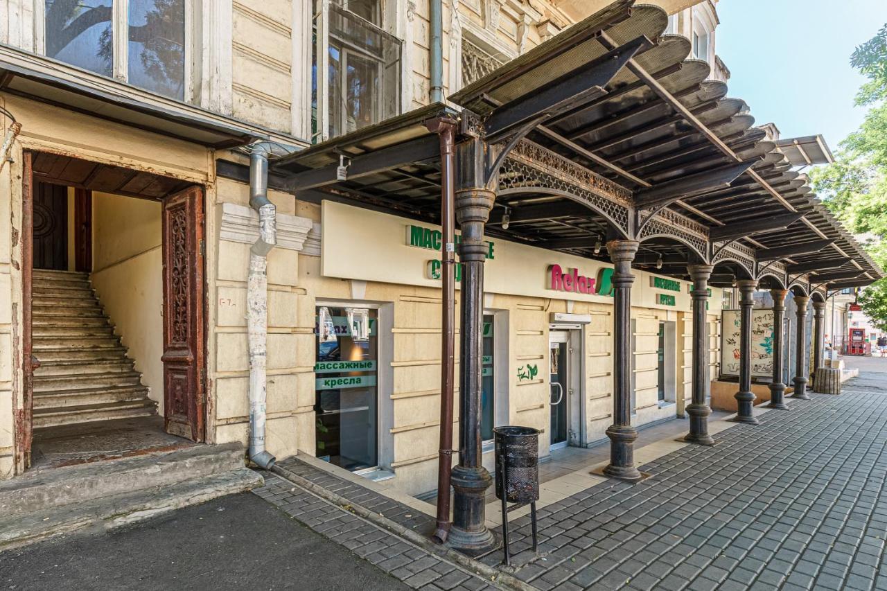 Nice Apartment In The City Center 敖德萨 外观 照片